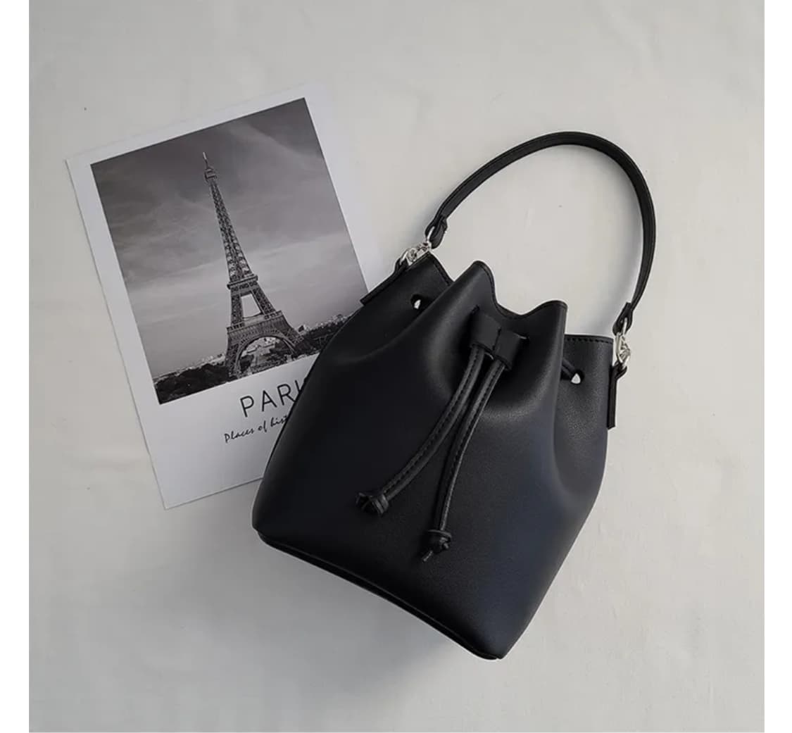 (새상품) 블랙 무광레더 복조리 버킷백 상품이미지5