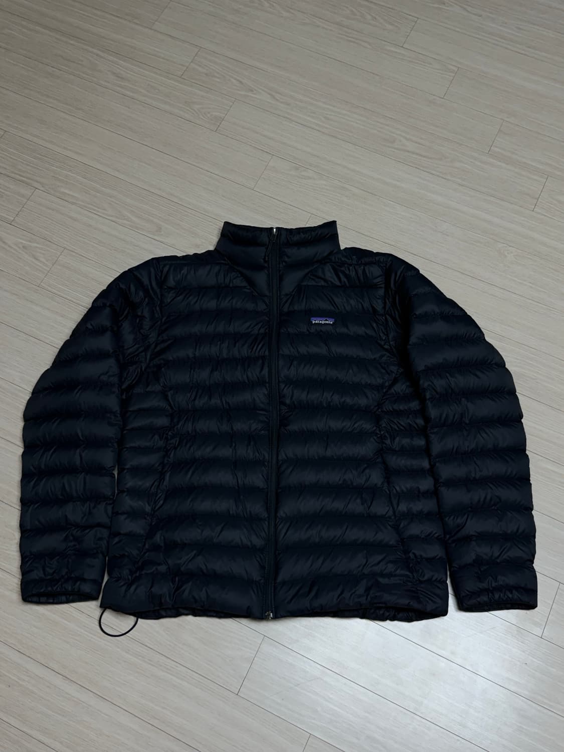 파타고니아 다운 스웨터 L 블랙 상품이미지1