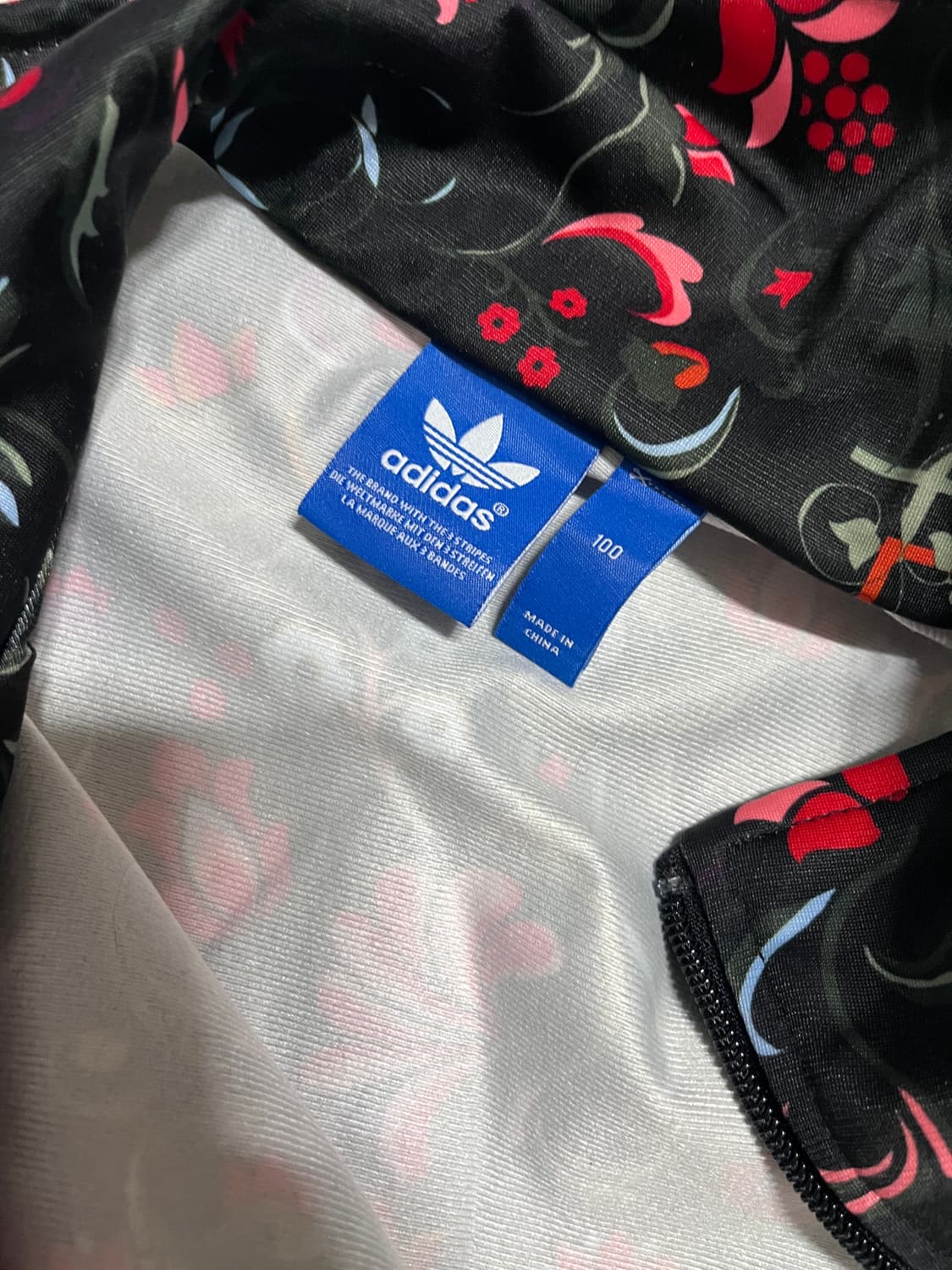 아디다스 희귀 플라워 패턴 블랙 파이어버드 져지 상품이미지6