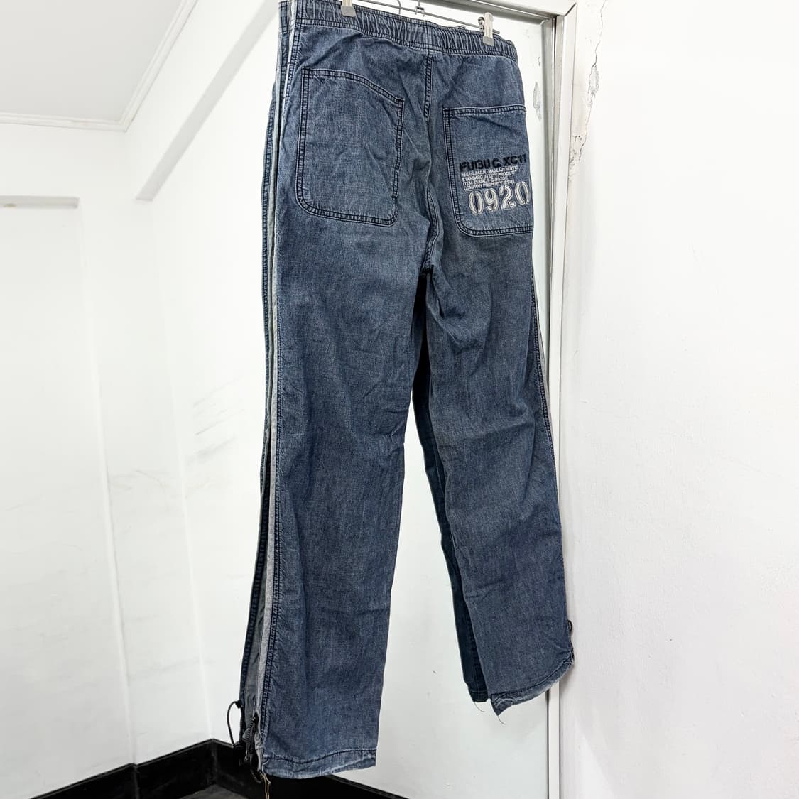 후부 올드스쿨 사이드라인 데님 팬츠 상품이미지5