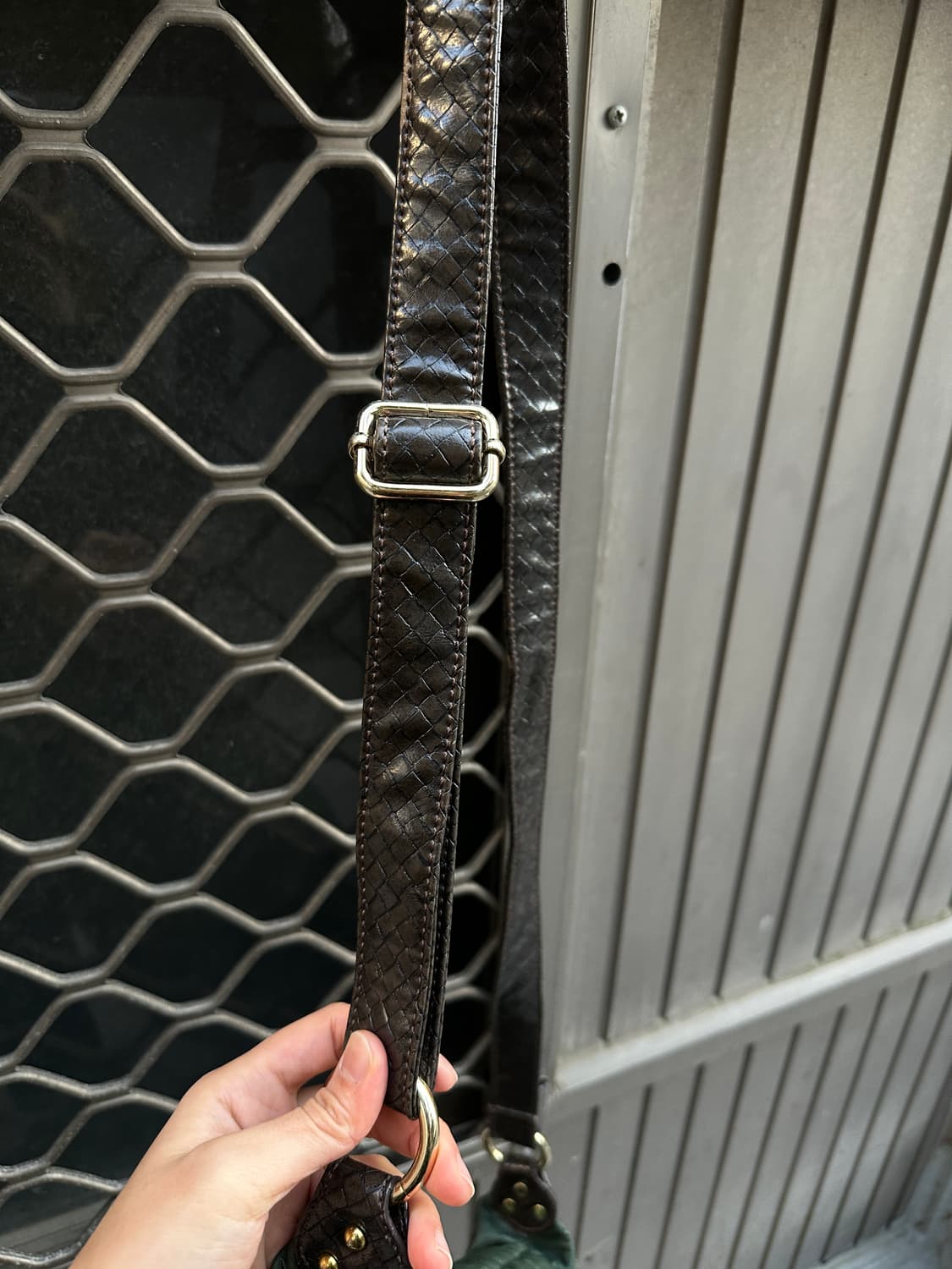 Anne Klein stud detail leather hobo bag 상품이미지5