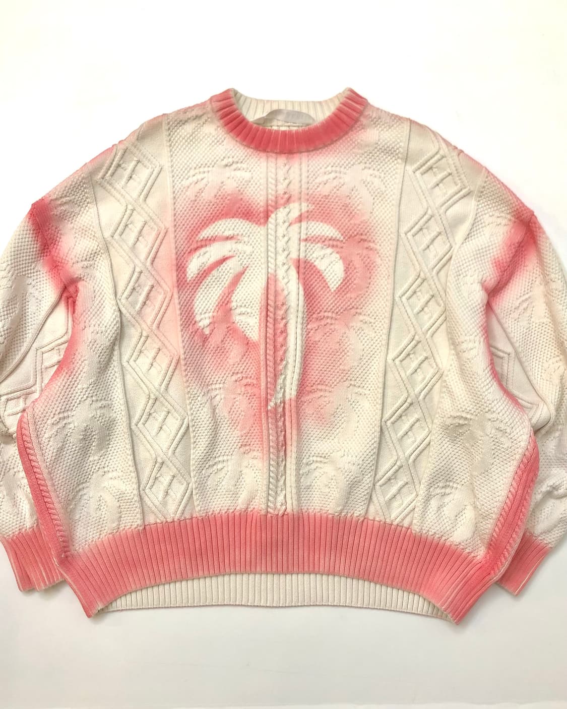 Palm Angels 팜 엔젤스 스프레이 팜 케이블 니트 스웨터  Pri 상품이미지1