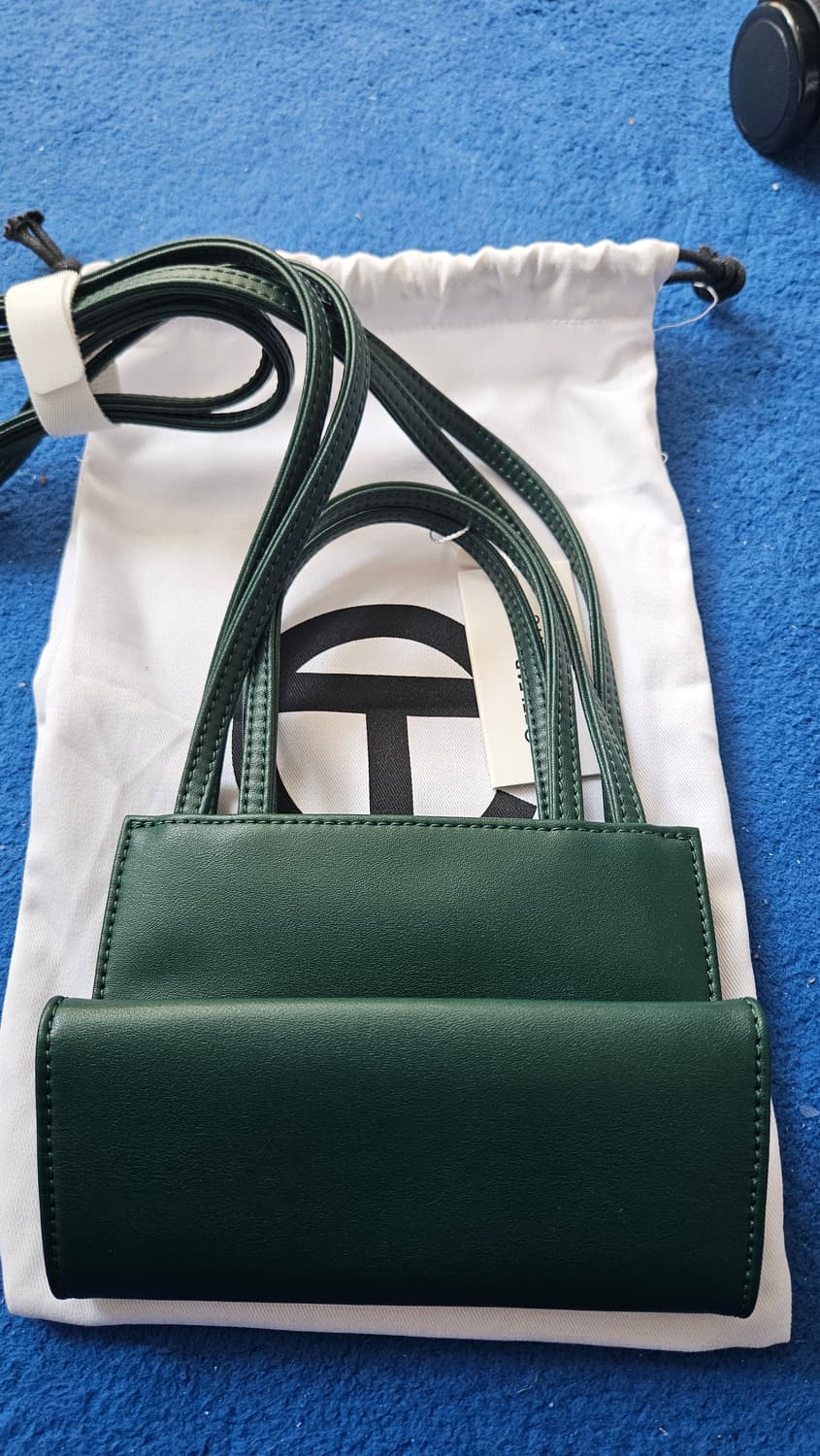 Telfar 텔파 다크올리브 그린 스몰 상품이미지3