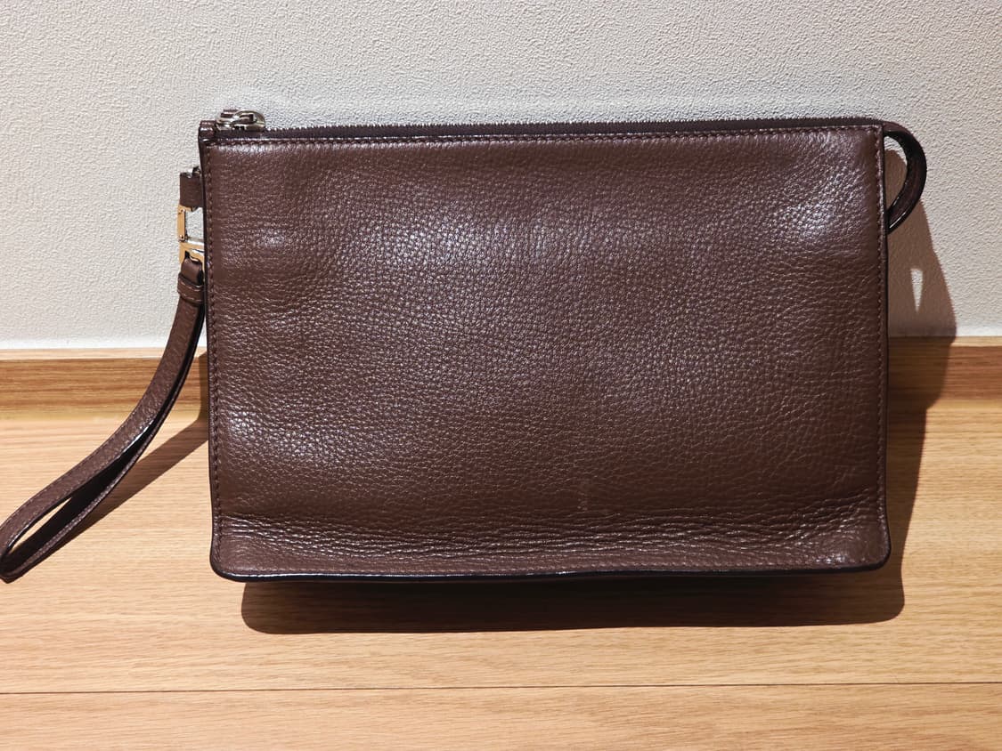 프라다 비텔로 가죽 클러치백 상품이미지3