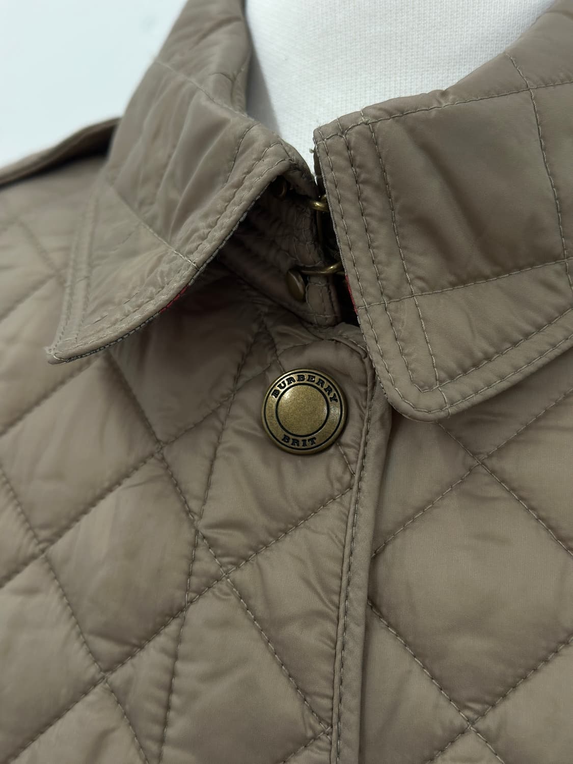 버버리 브릿 캔코트 퀼팅 자켓  상품이미지6