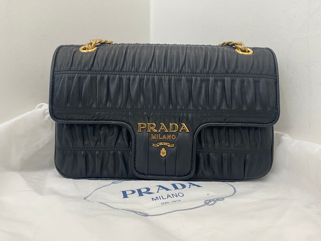 프라다 나파 고프레 플랩 체인 숄더백 1BD235 상품이미지2