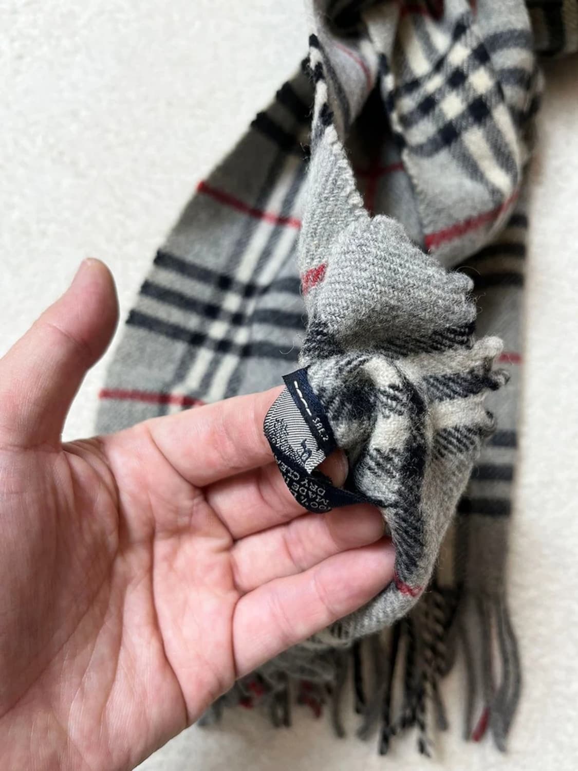 버버리 90's 램스울 노바체크 시그니처 목도리 A1668    상품이미지6