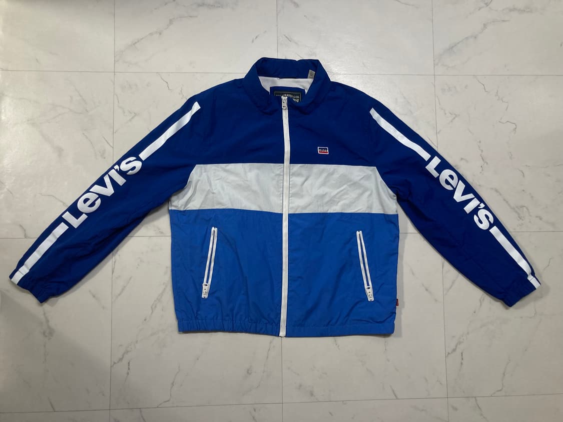 (거의 새것)리바이스 히든 후드 바람막이 105-110 상품이미지1