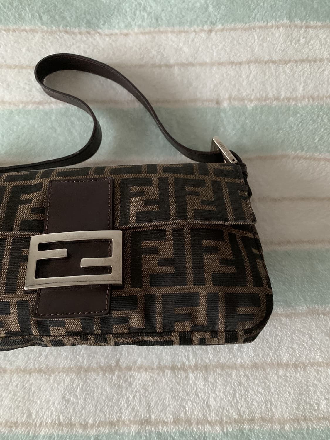 빈티지 펜디 주카 바게트백 상품이미지6