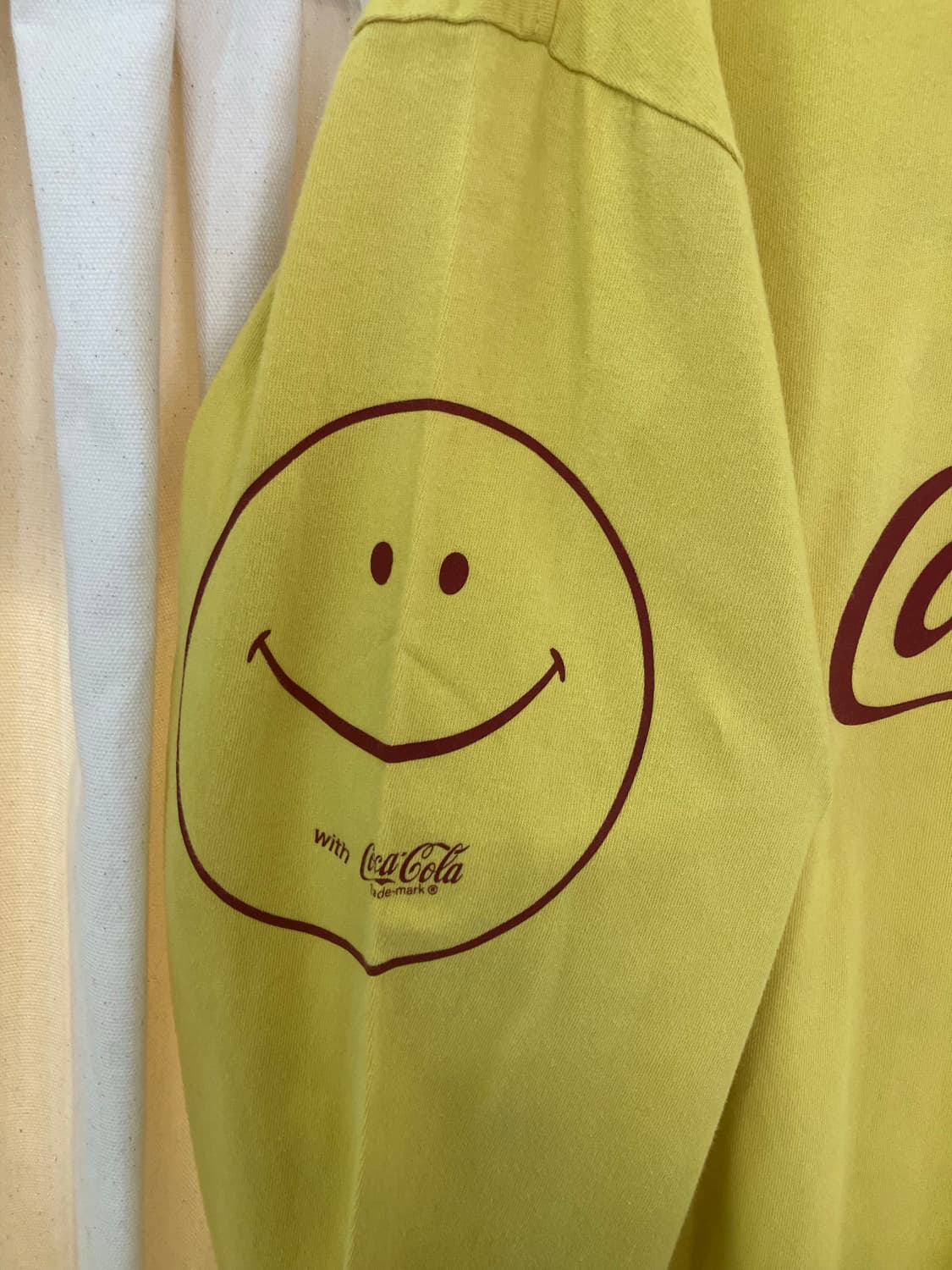 코카콜라 롱슬리브 상품이미지4