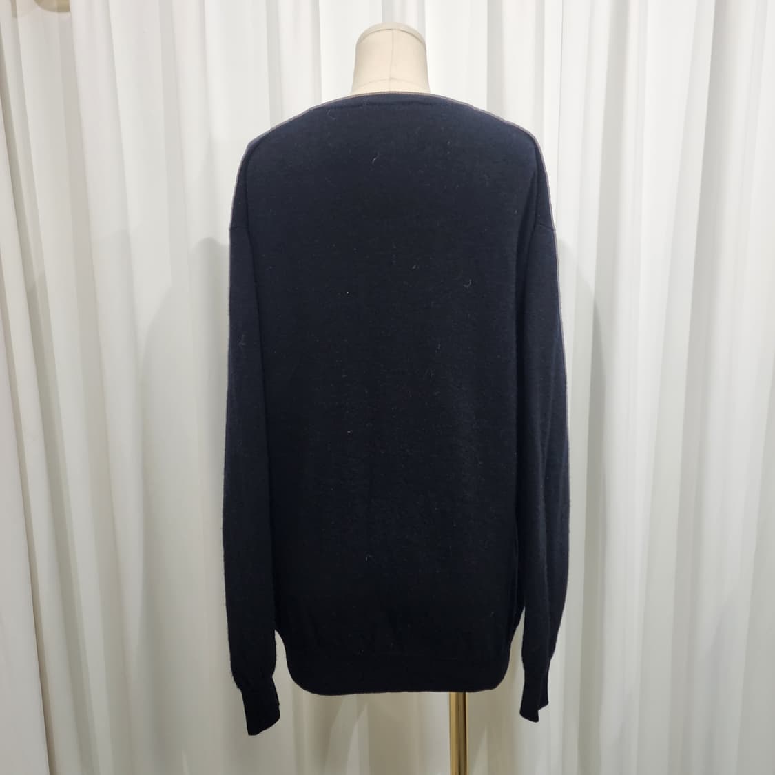 디올(ChristianDior) 브이넥 니트 상품이미지2