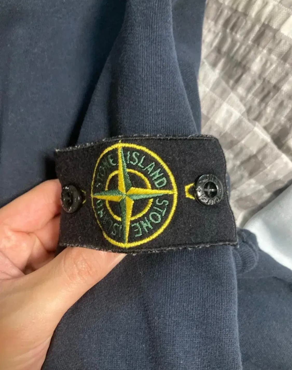 스톤 맨투맨 네이비 상품이미지4