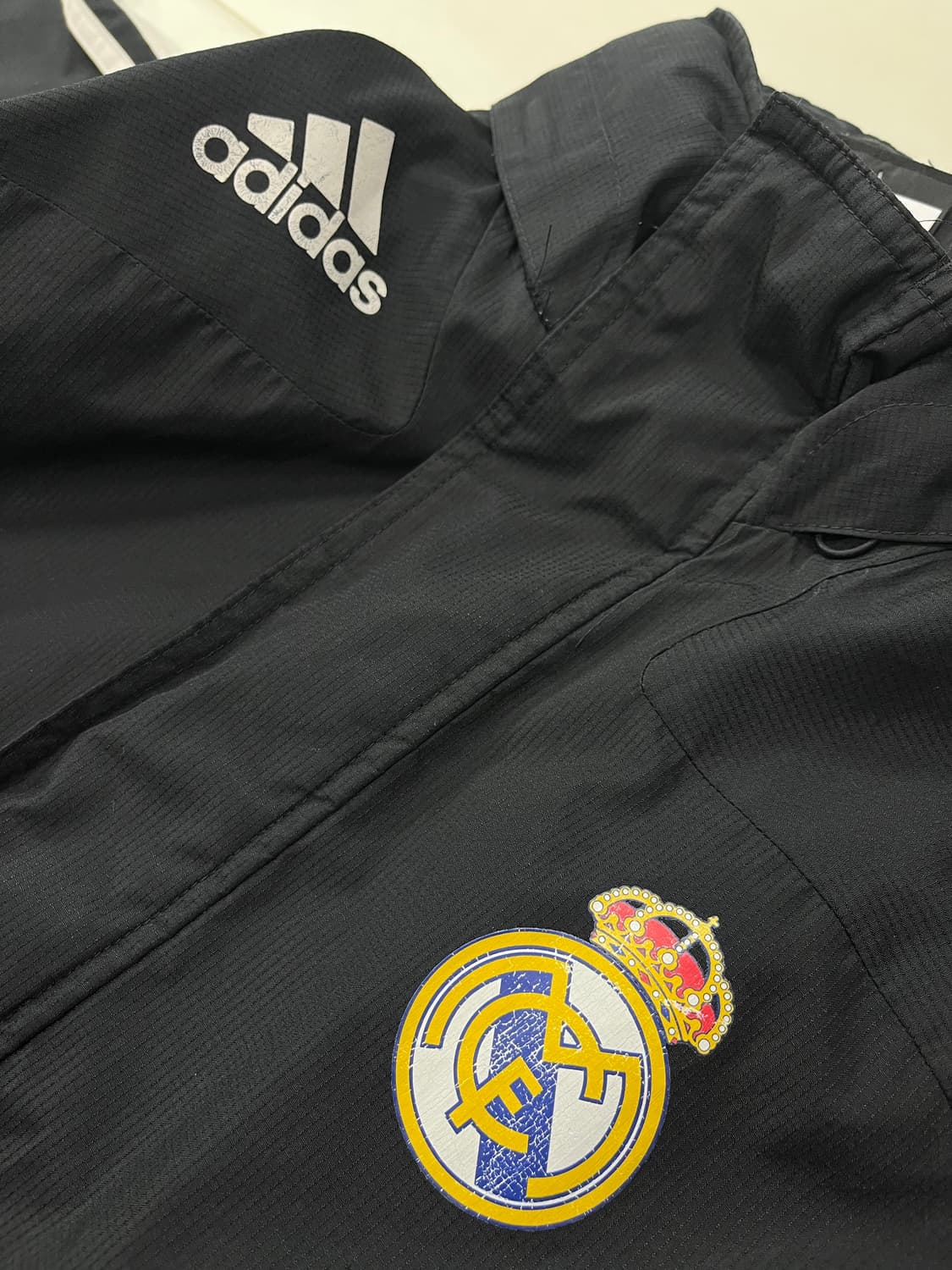 아디다스 레알 마드리드 CF 우븐 자켓 상품이미지8