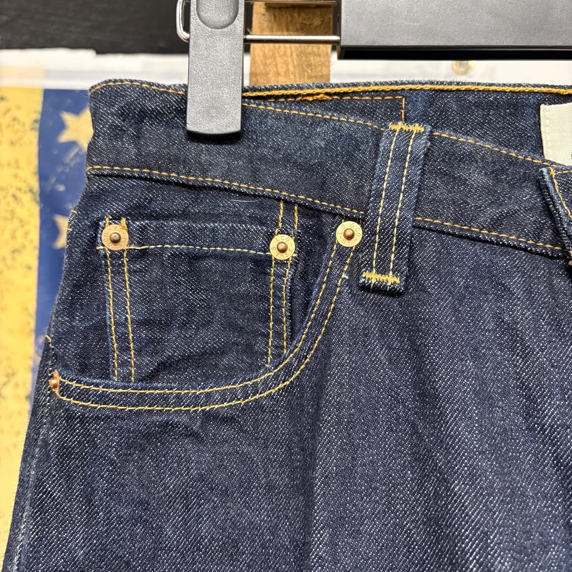 리바이스501 버튼 플라이 인디고 데님 스트레이트 데님 팬츠 N82 상품이미지3