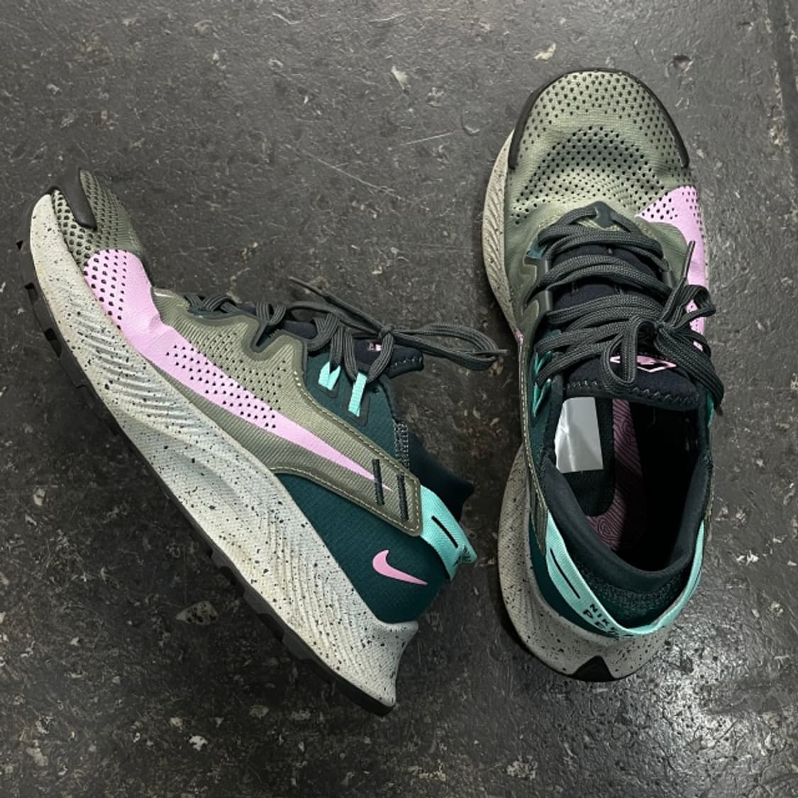 245 나이키 페가수스 트레일 2  상품이미지1