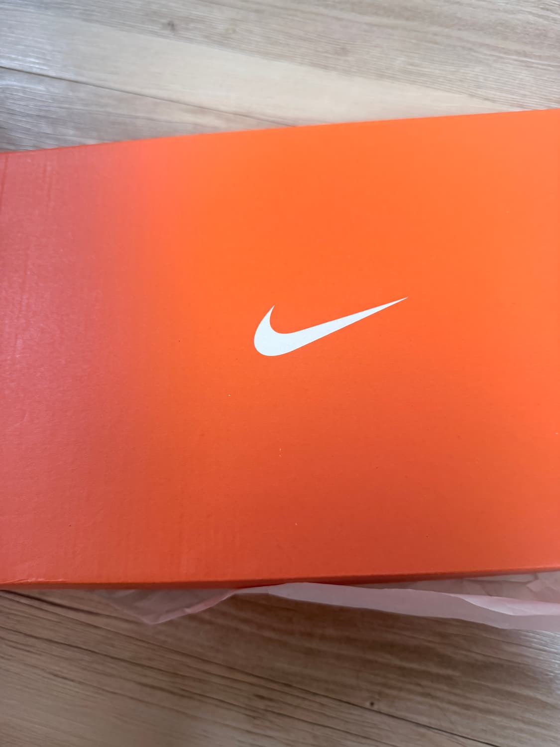 나이키 보메로 우먼 18 245사이즈 상품이미지1