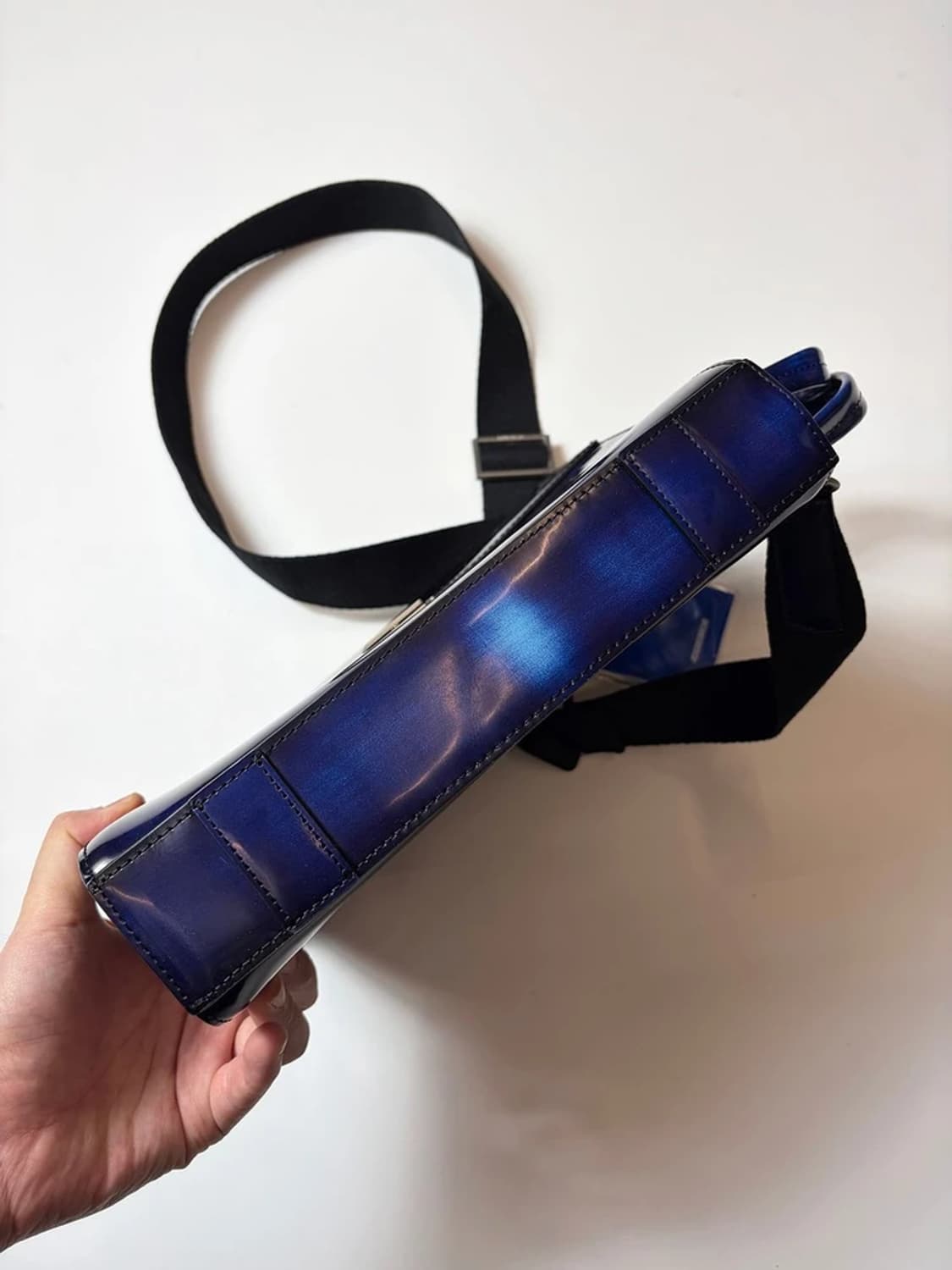 아더에러 마벤 토트백 프로덕트 101 느와르 Q1483 상품이미지5