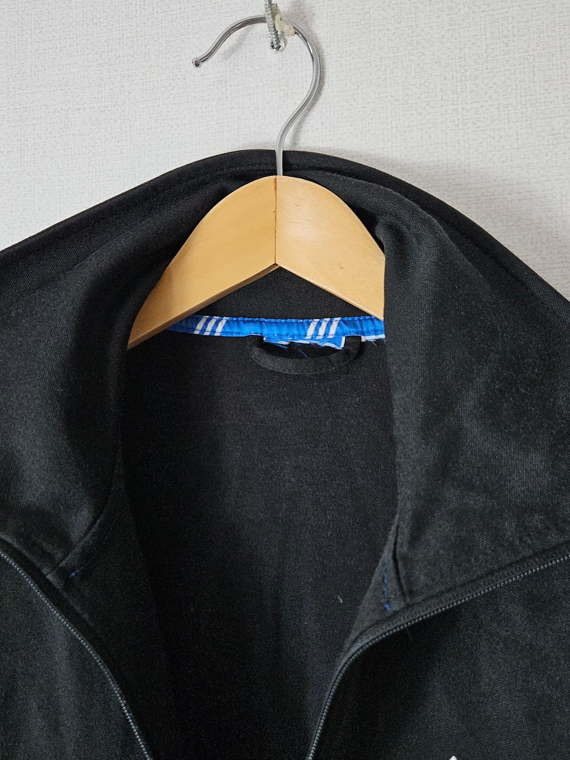 아디다스 검흰 트랙탑 져지 트레이닝 남성 100 상품이미지5