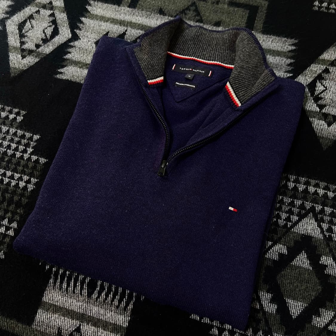 타미힐피거 프리미엄 램스울 반목 니트집업 상품이미지3