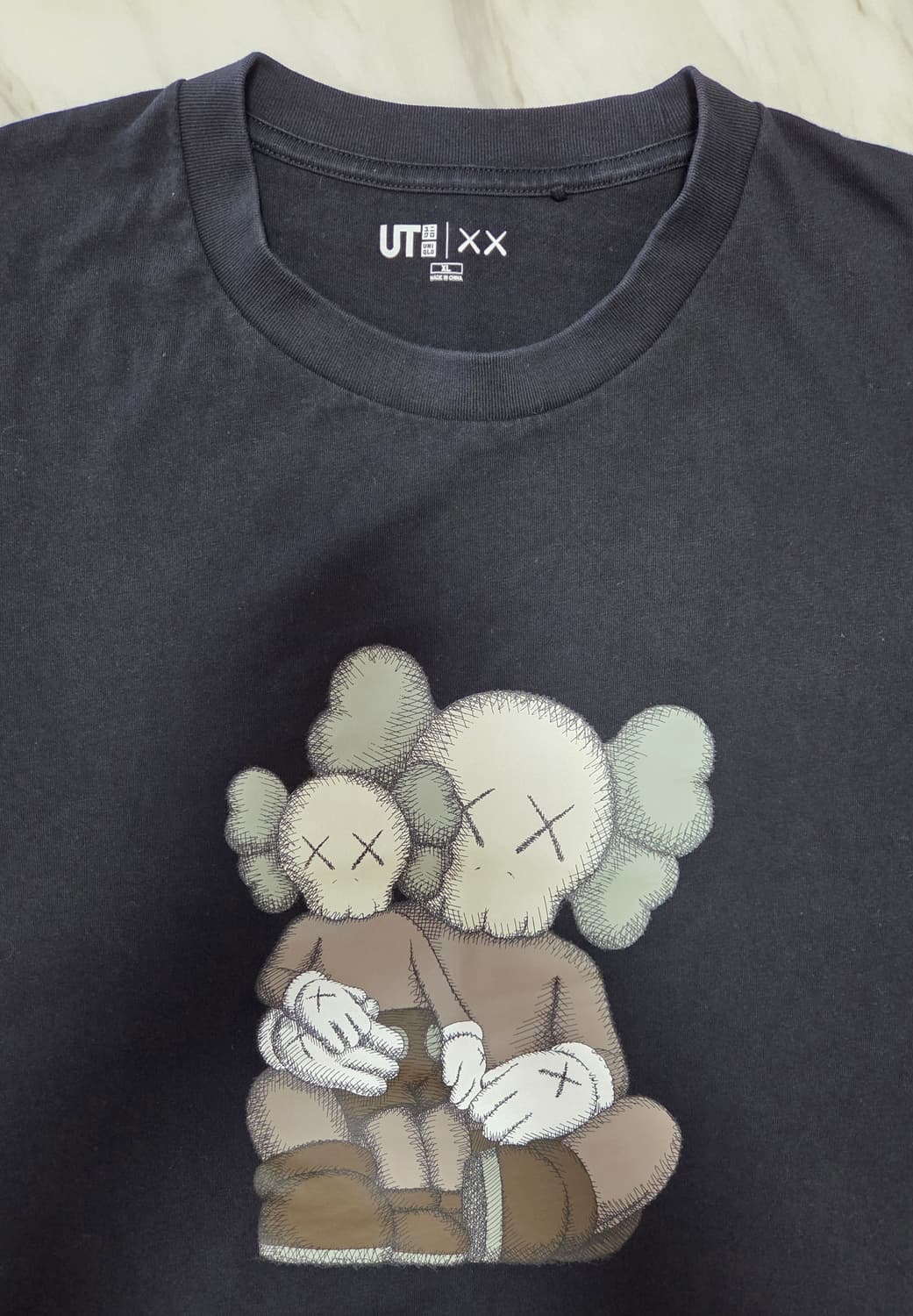 유니클로 X 카우스 정품 그래픽 반팔 티셔츠  상품이미지5