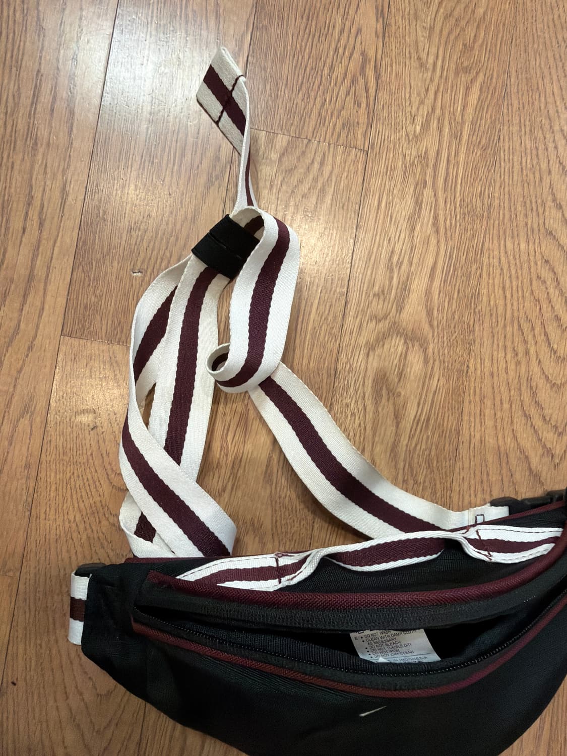 Nike 힙색  상품이미지3