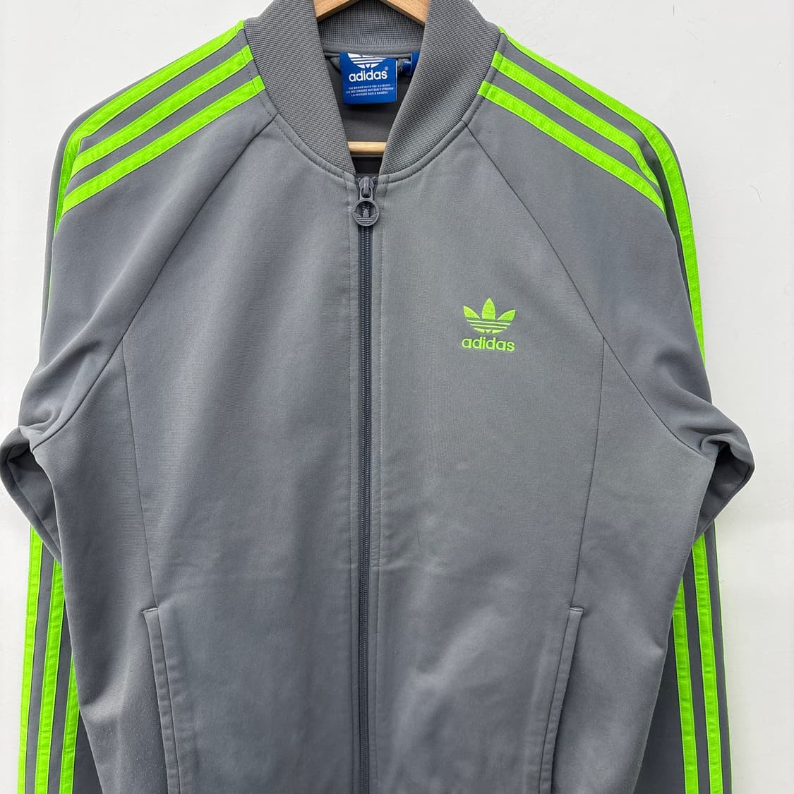아디다스 삼선 트랙탑 그레이/네온 공용 M 상품이미지2