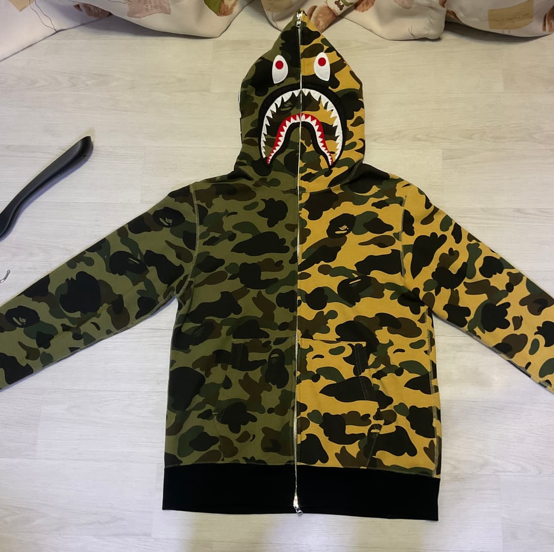 베이프 황계 녹계 아수라 샤크 후드집업 L 상품이미지2