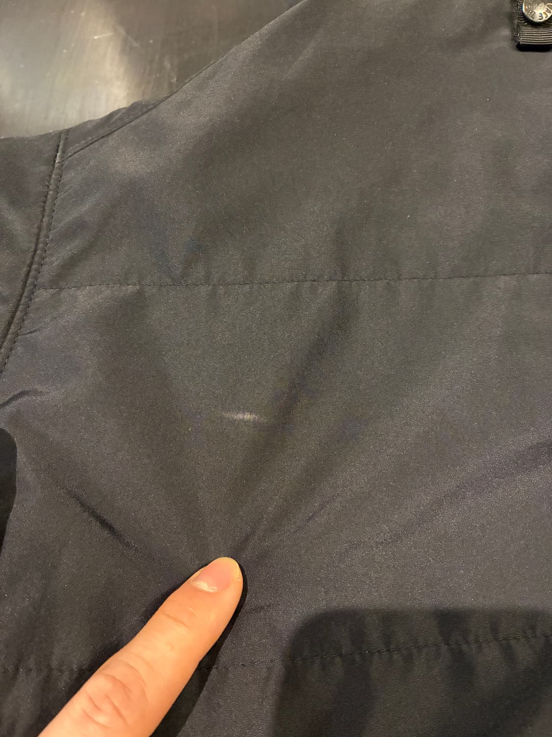 90) 노스페이스 경량 패딩 블랙 상품이미지5