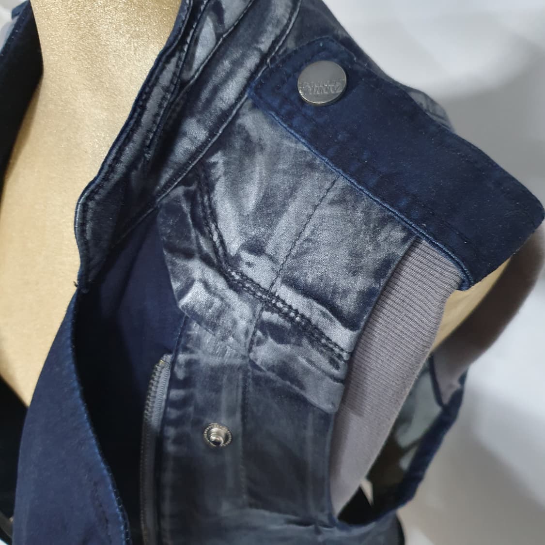 빈티지 y2k 비갸루  테크노 에스테틱 데님 텍스쳐 조끼 상품이미지6