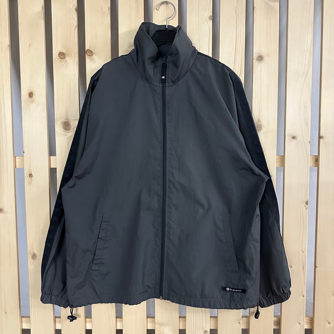 (L) 챔피온 그레이 사이드라인 바람막이 자켓 상품이미지1
