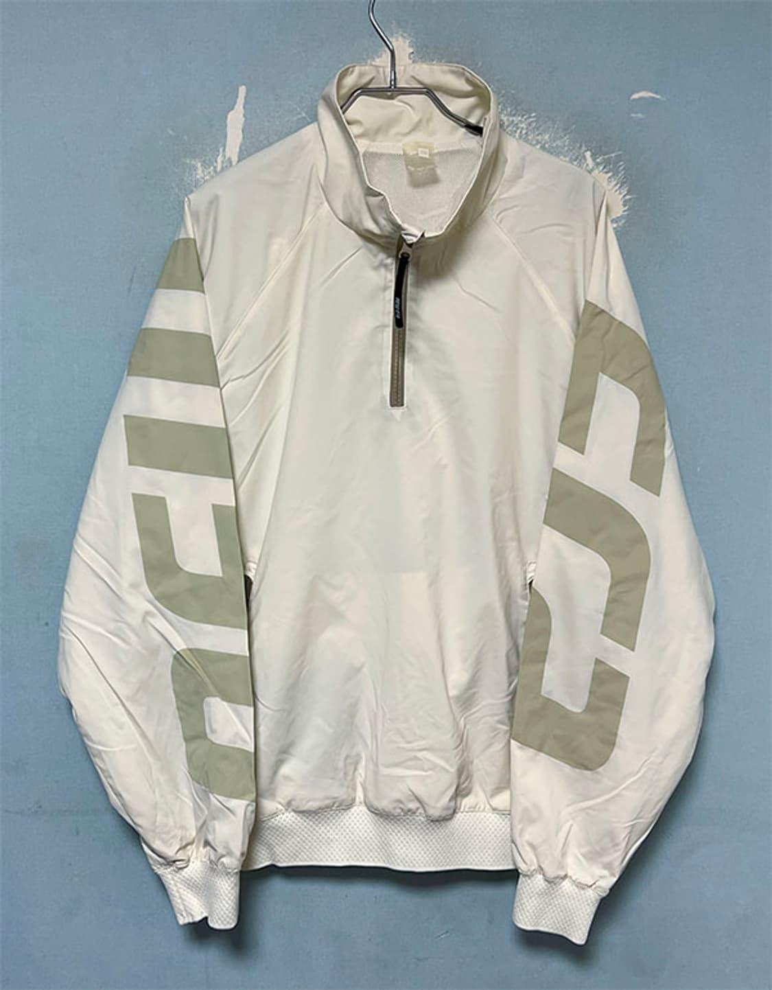 뉴에라 NE TECH 우븐 반집업 아노락 바람막이 춘추 새상품 L 100 상품이미지1