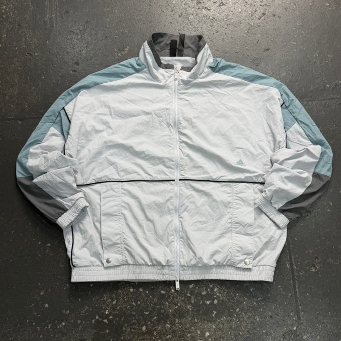 105 아디다스 바람막이 상품이미지1