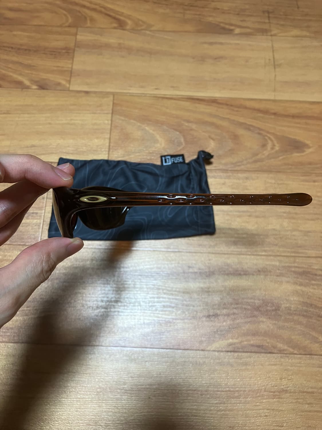 오클리 파이브스 2.0 새렌즈 루트비어 상품이미지4