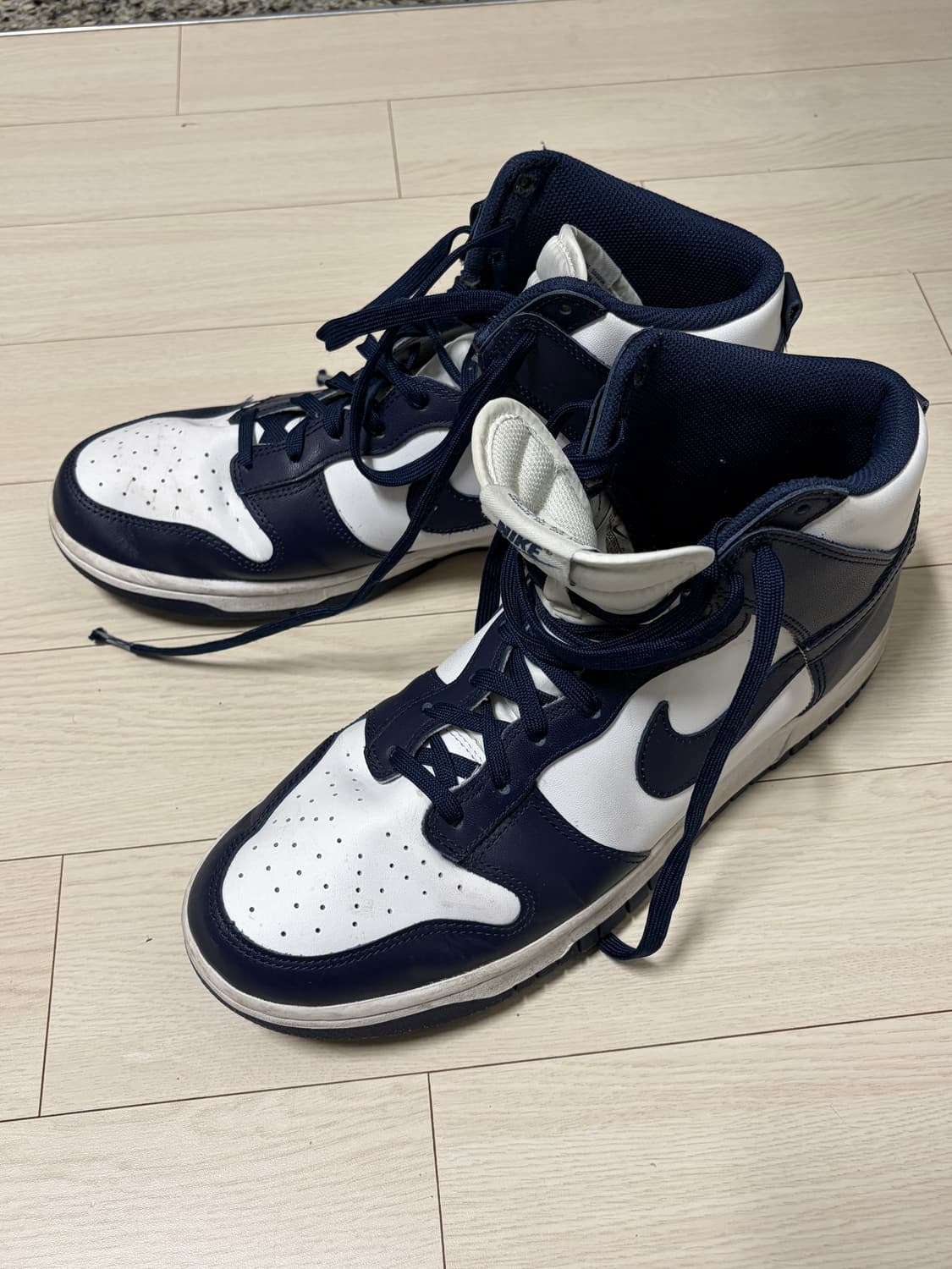 나이키 덩크 하이 레트로 챔피언쉽 네이비 상품이미지3