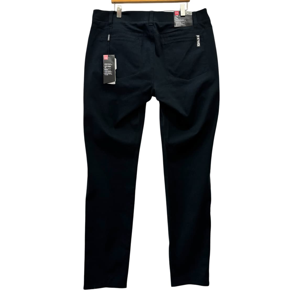 언더아머 블랙 테이퍼드 핏 진 상품이미지4