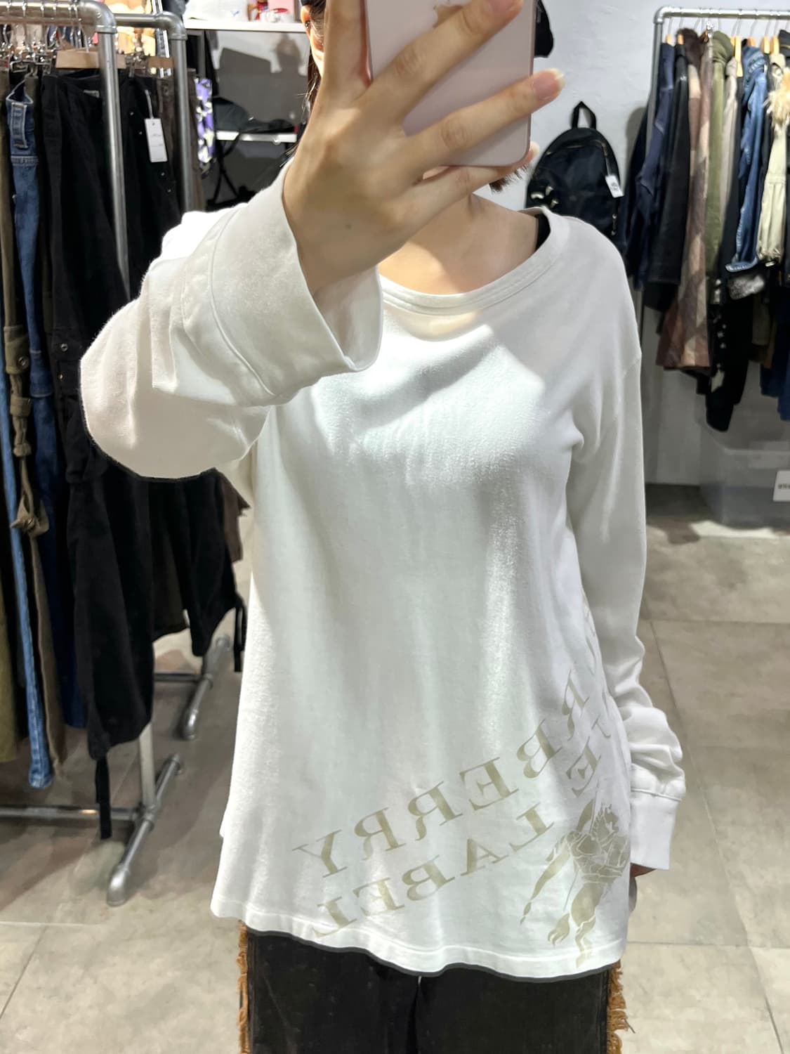 버버리 블루라벨 로고 프린팅 롱슬리브 상품이미지1