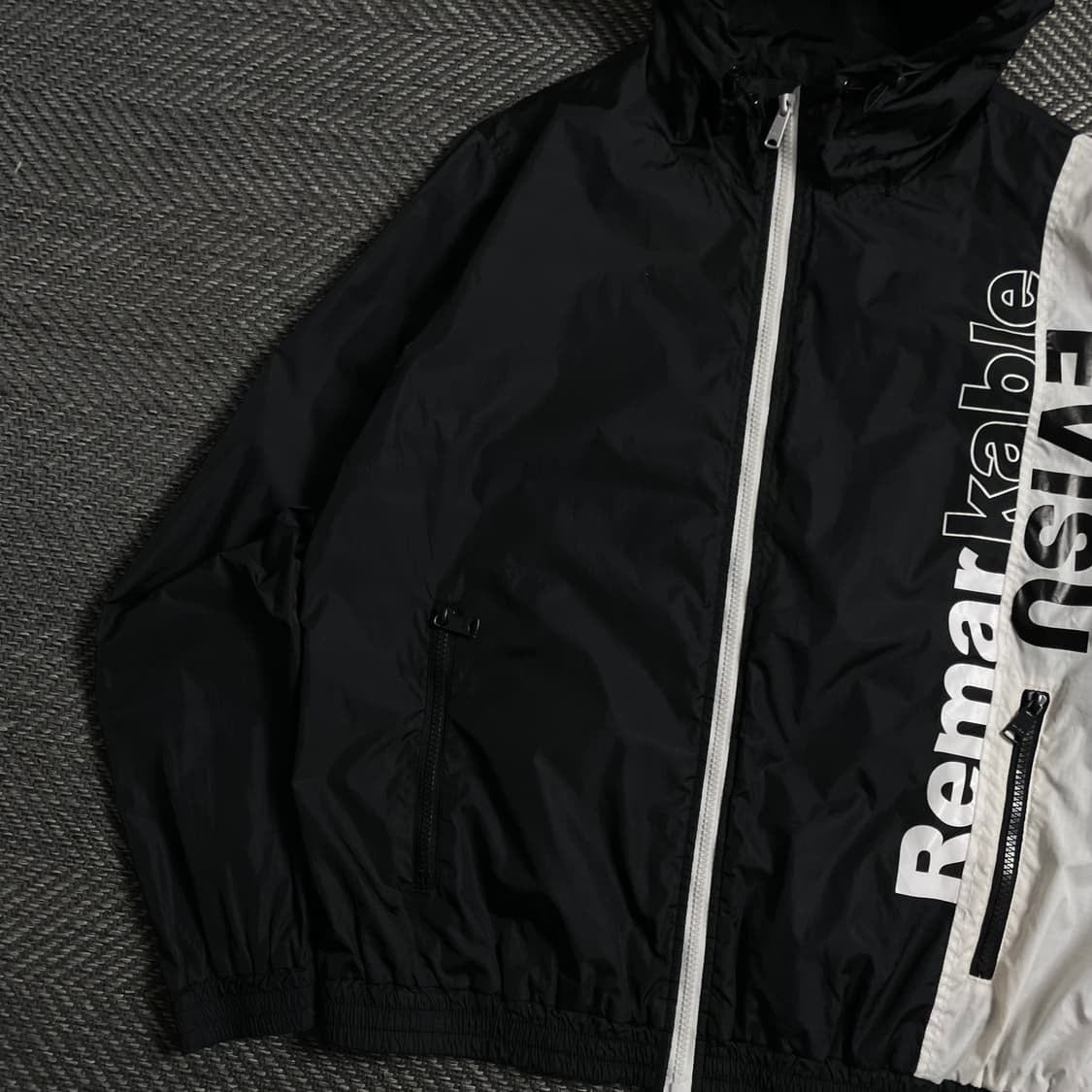 에비수 빅로고 배색 경량 바람막이 자켓o 4716 상품이미지3