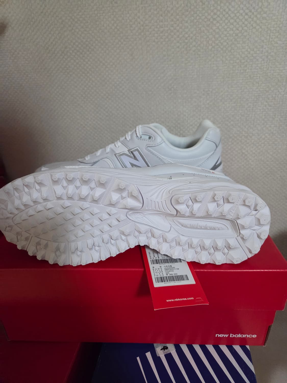뉴발란스 2002R 골프 265사이즈 새상품 일상화 가능 상품이미지2