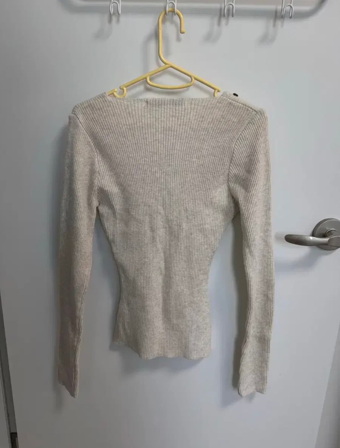 보헤미안서울 니트 상품이미지3