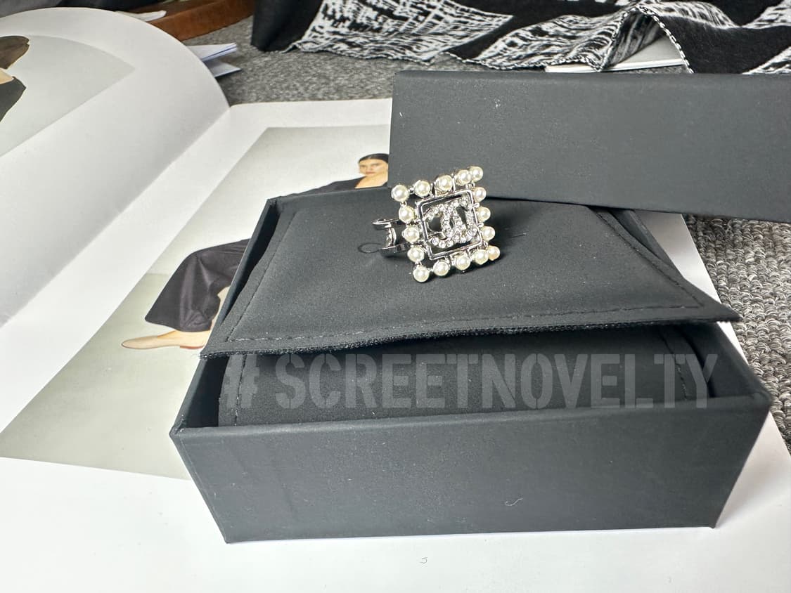 샤넬 스퀘어 진주 큐빅반지 상품이미지3