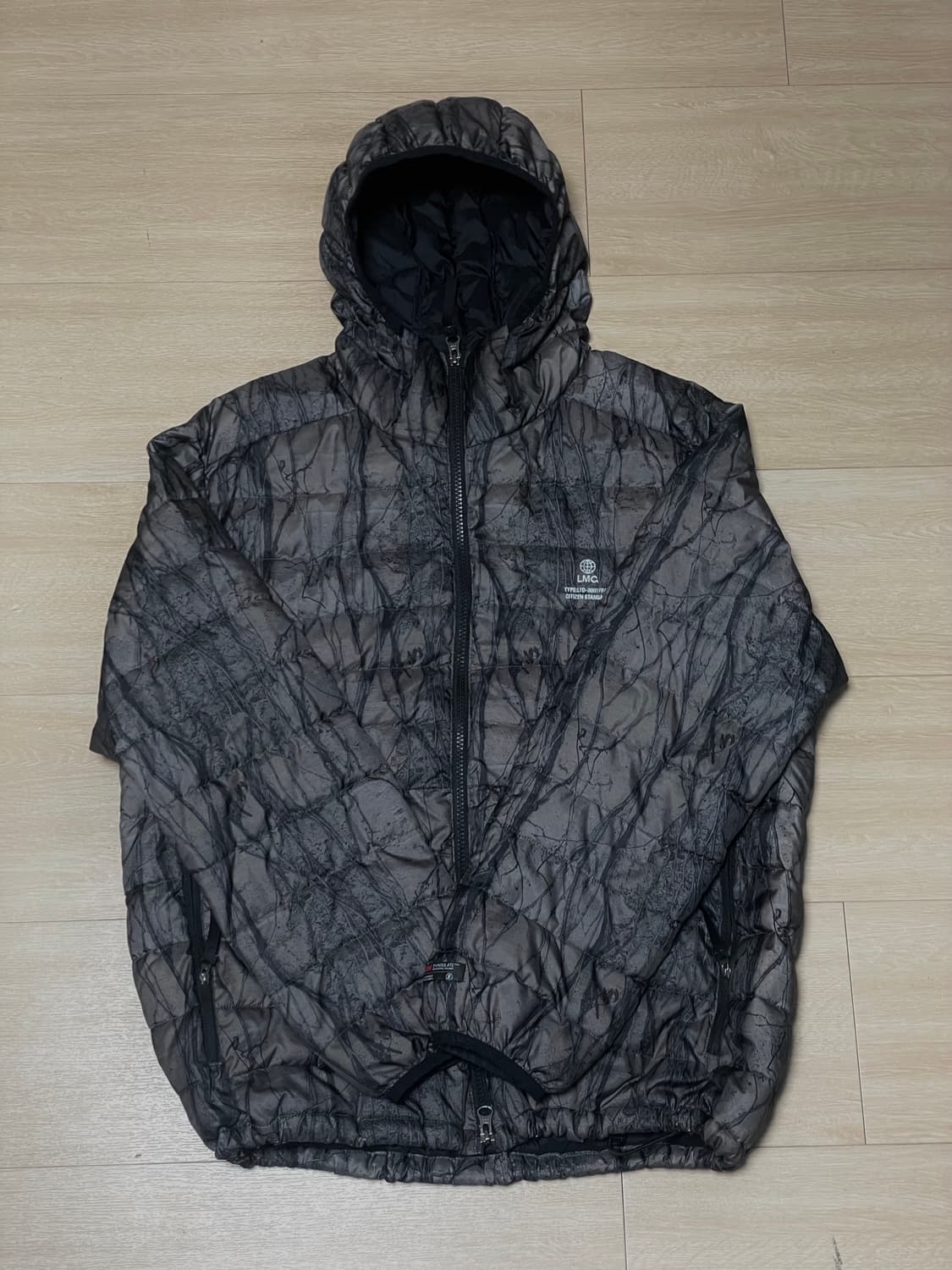 LMC 리얼트리 카모 경량패딩 상품이미지1