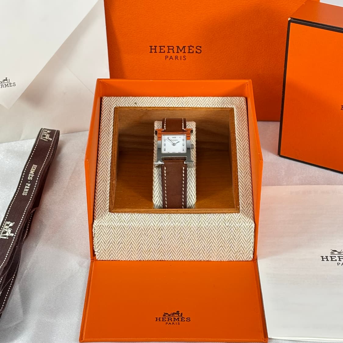 (풀세트,정품)에르메스 H 아워 스틸 시계 25mm 상품이미지2