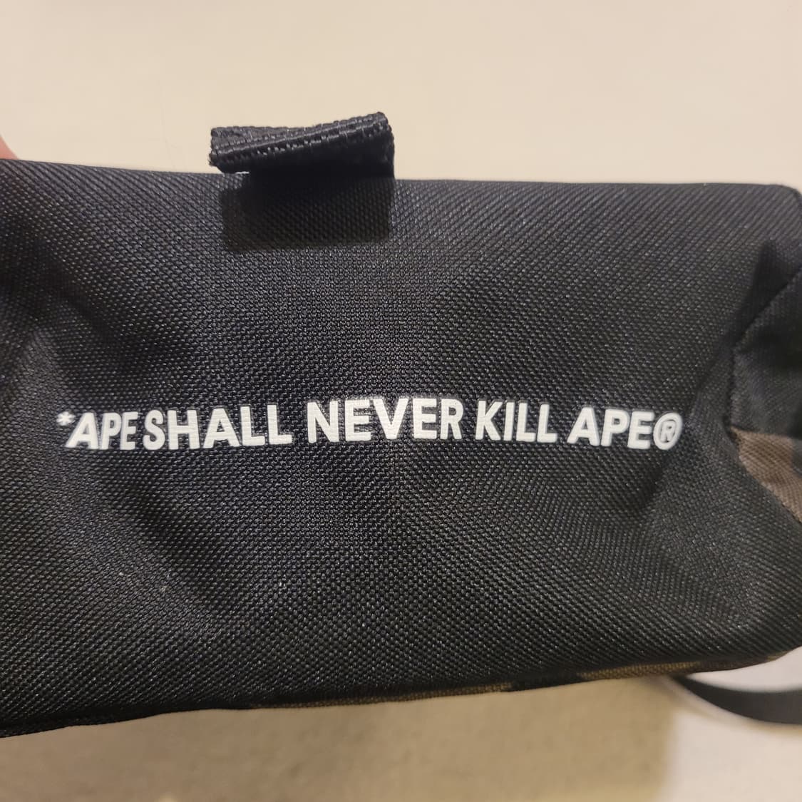 베이프 잡지부록 크로스백 상품이미지4