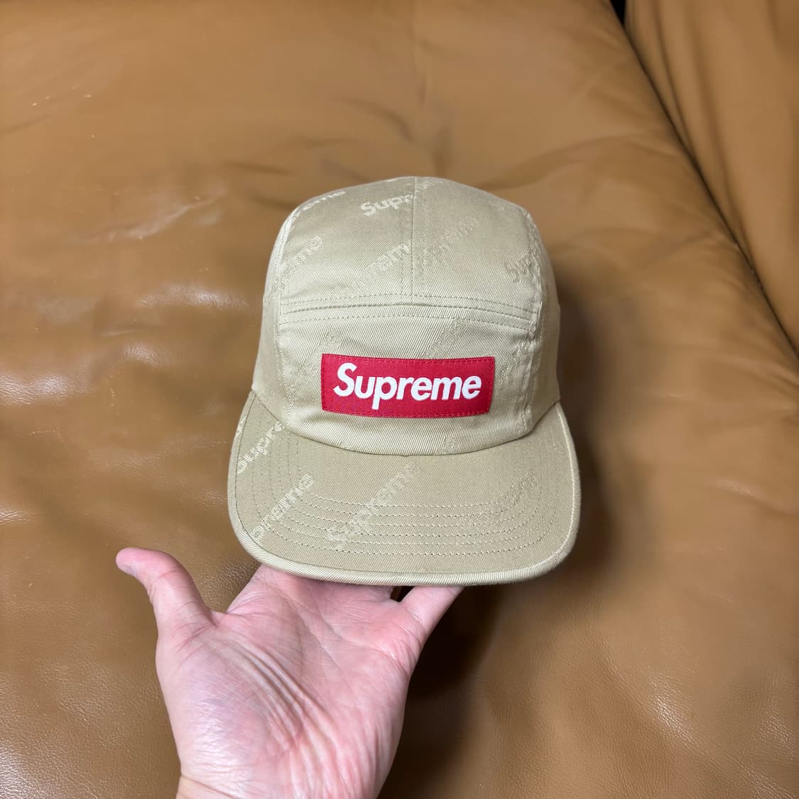 Supreme 슈프림 자카드 로고 워시드 탄 캠프캡 모자 (Tan) 상품이미지2