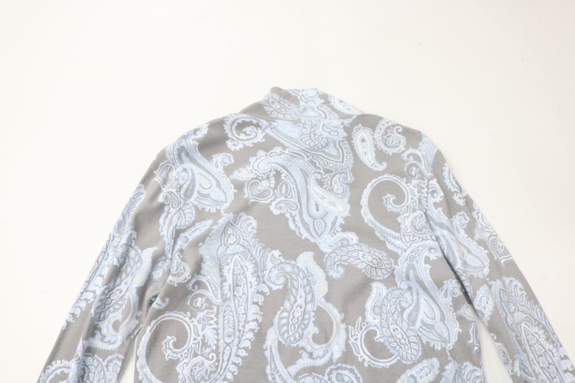 DoCLASSE 도클라세 페이즐리 패턴 하이넥 롱슬리브 티셔츠 상품이미지7