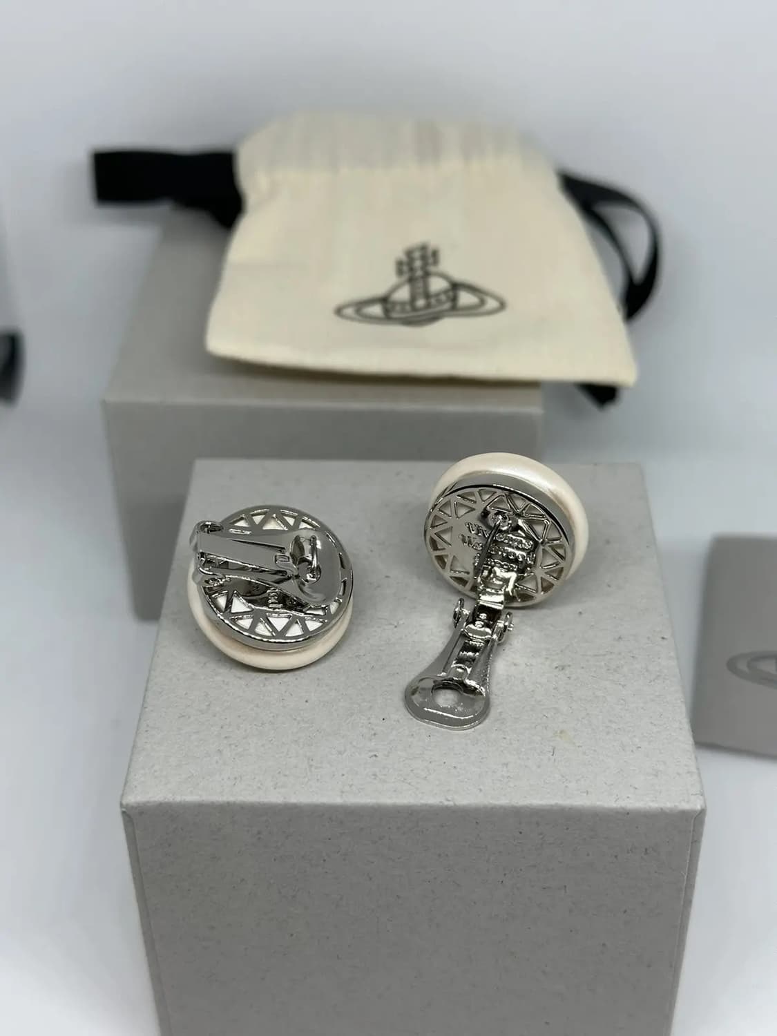 (n) [비비안 웨스트우드] 에밀루 귀걸이 상품이미지2