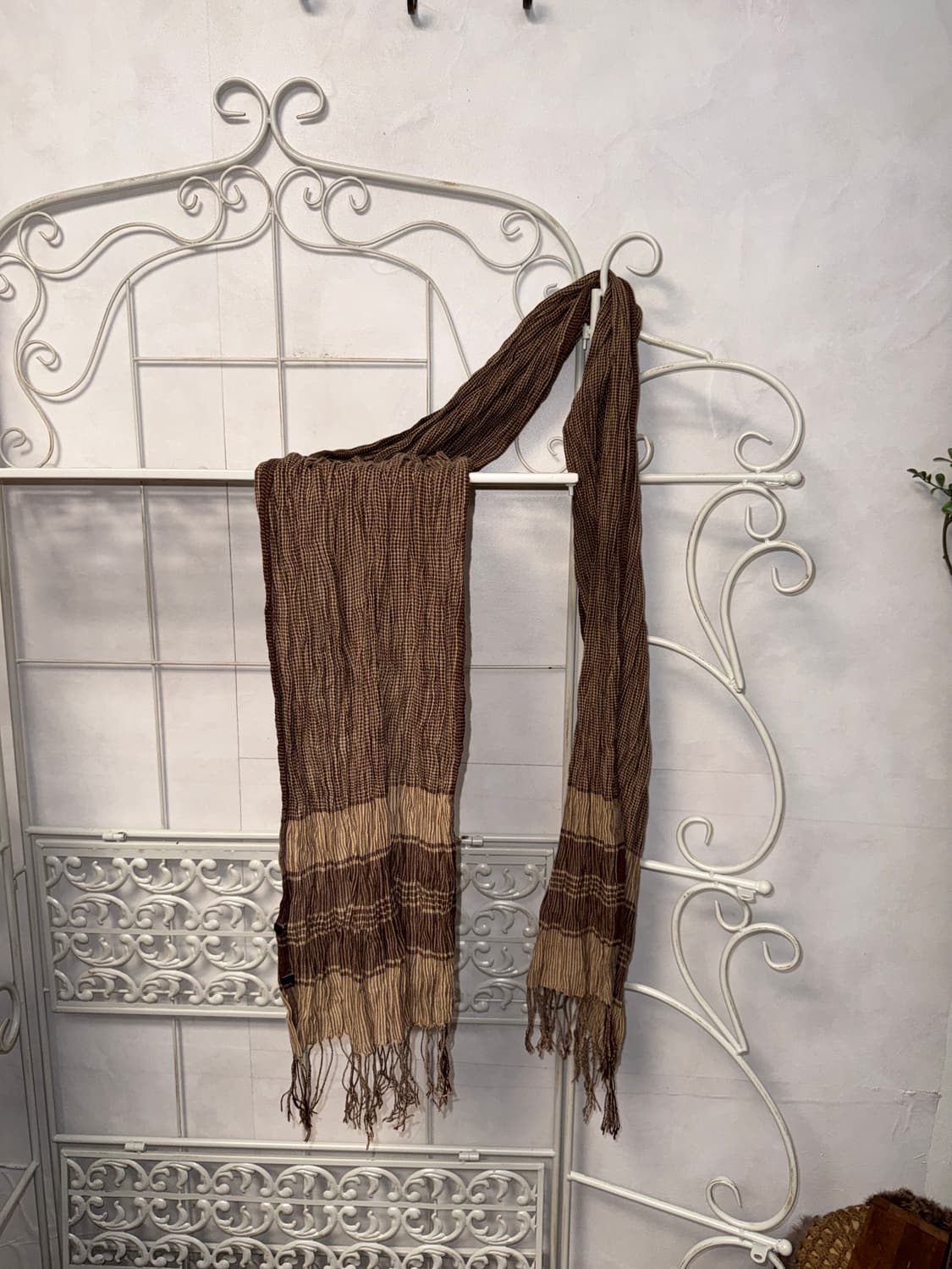 Beige brown check pleats maxi muffler 상품이미지1