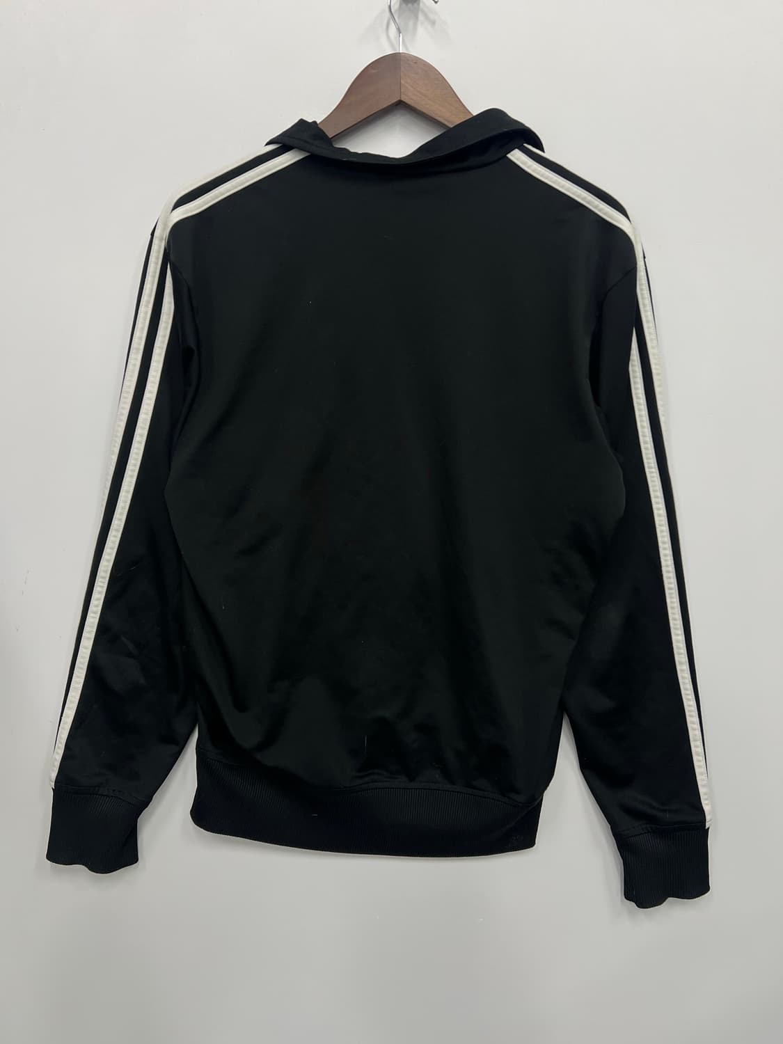 아디다스 블랙 트랙탑  상품이미지4