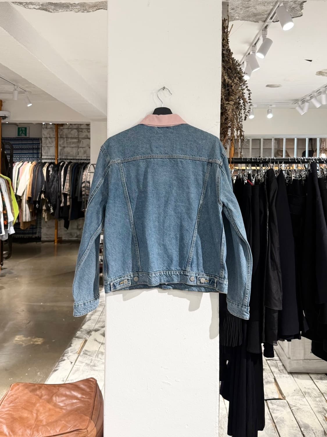 리바이스 데님 핑크 카라 트러커 자켓 상품이미지7