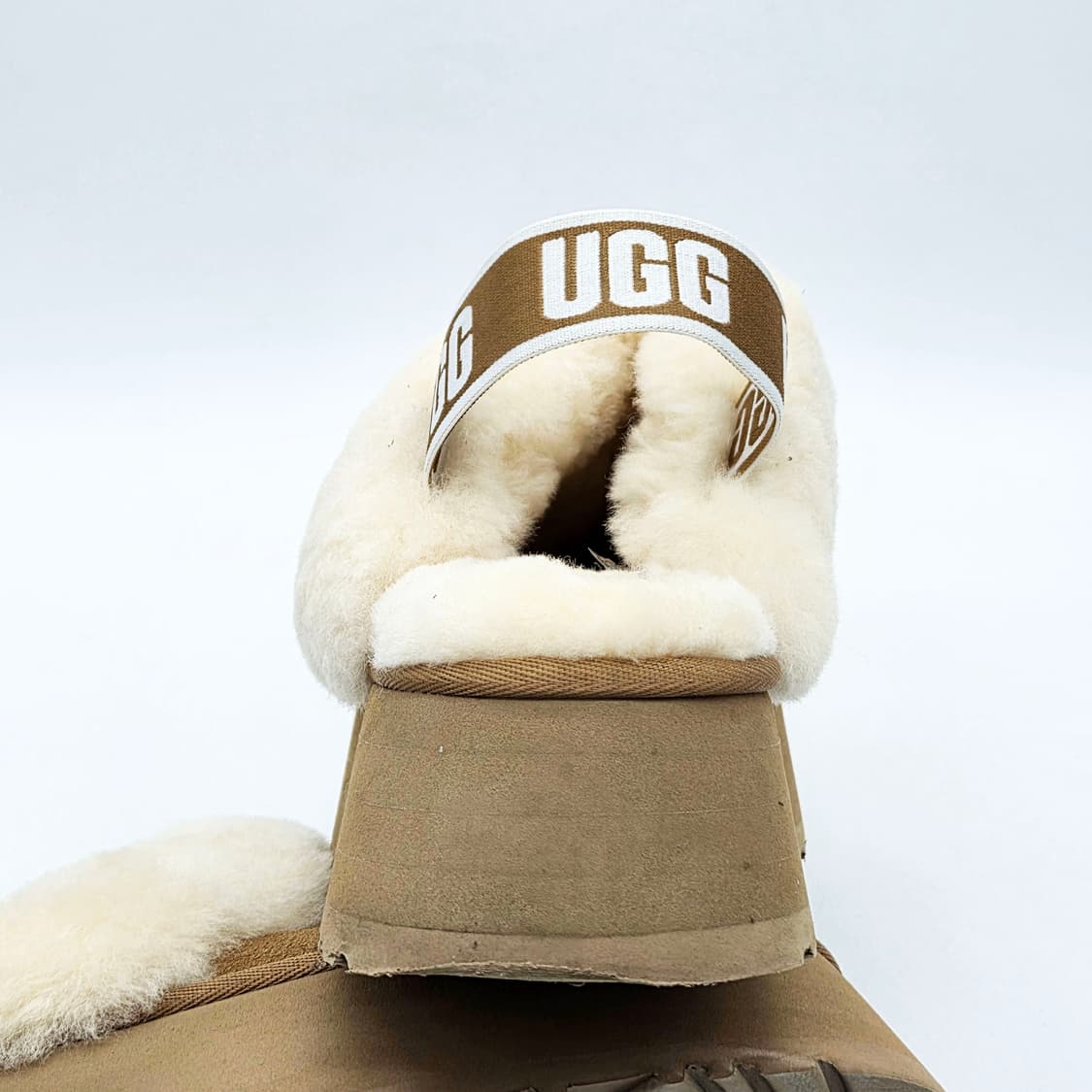  어그 우먼스 펀케트 슬라이드 체스트넛 (250)  상품이미지2